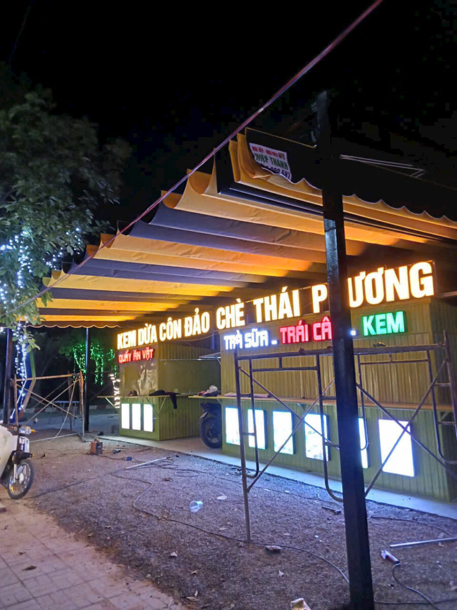MÁI BẠT TIỆM CHÈ TÂN UYÊN