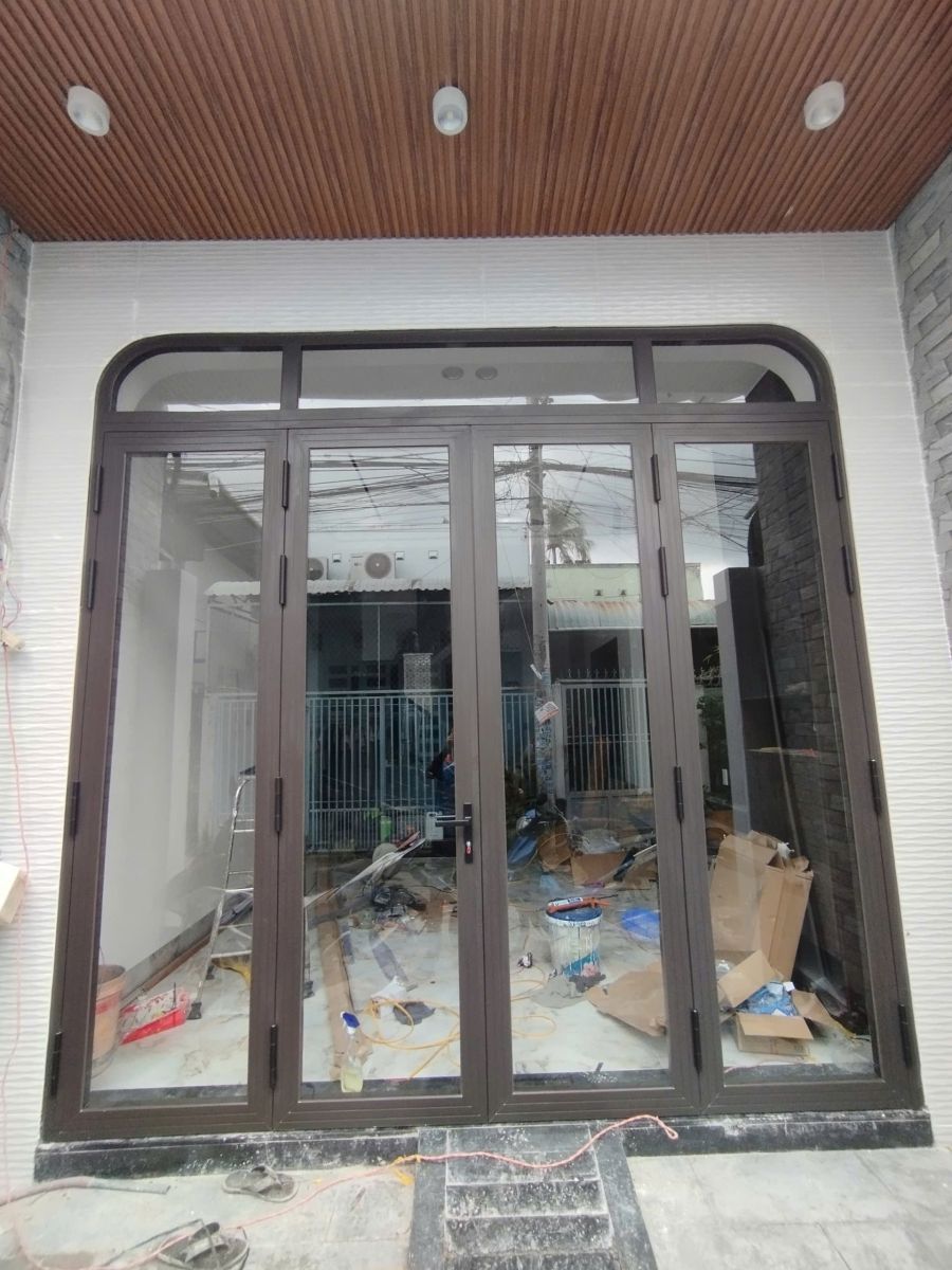 thi công cửa nhôm kính tại chư sê gia lai