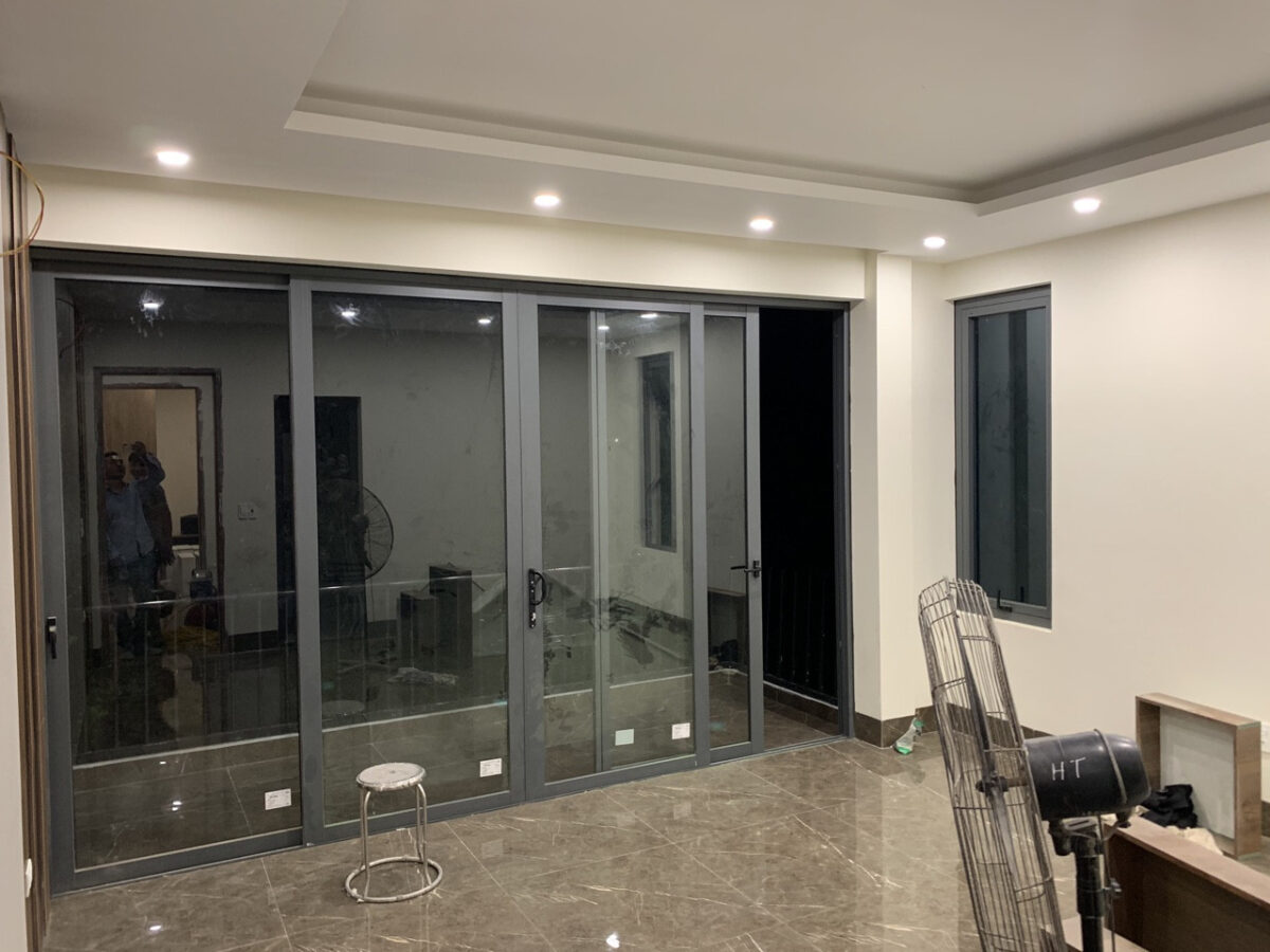 thi công cửa nhôm kính tại pleiku gia lai